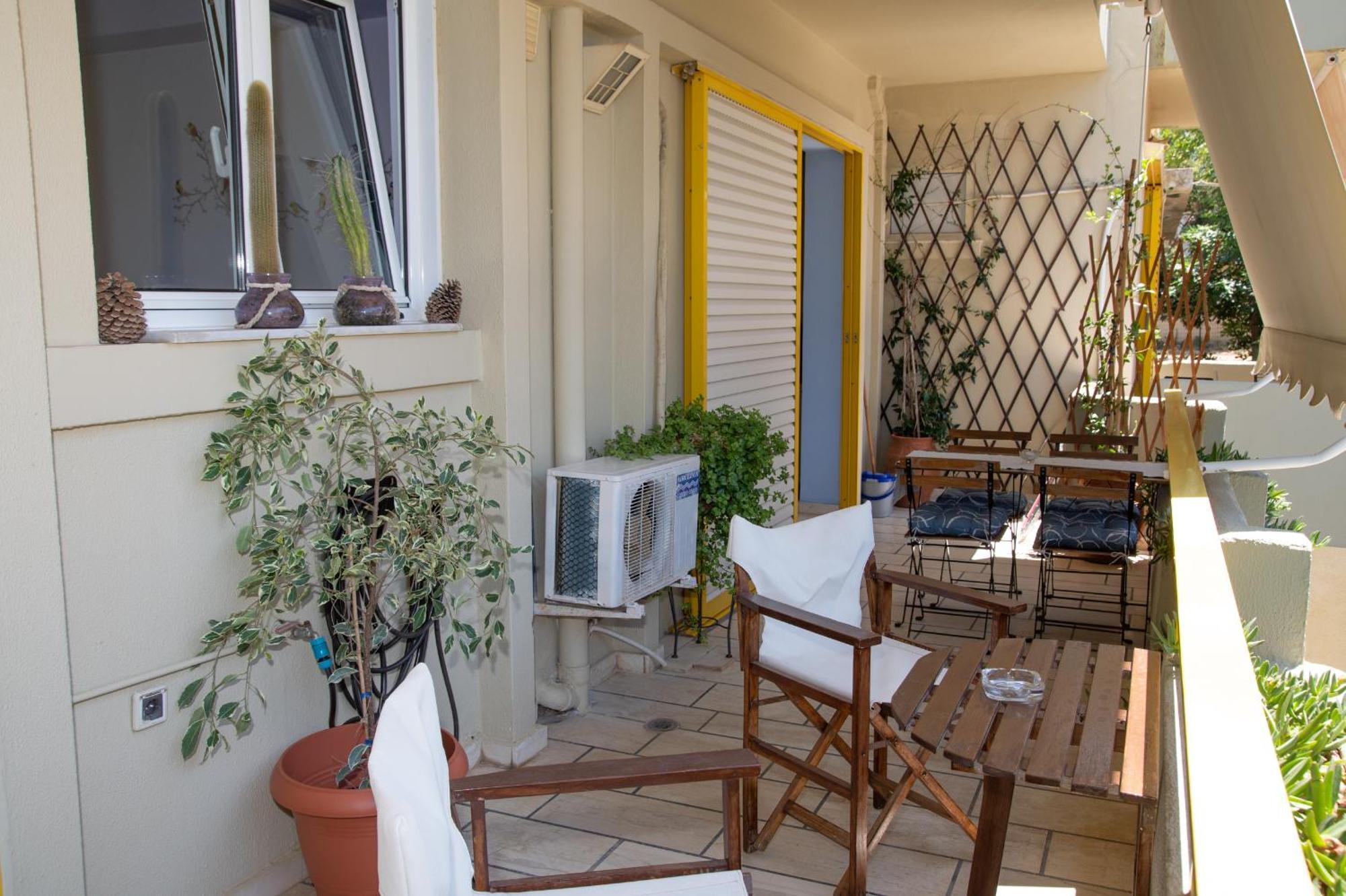 Eftihia Apartments By The Sea Rethymno Exteriör bild