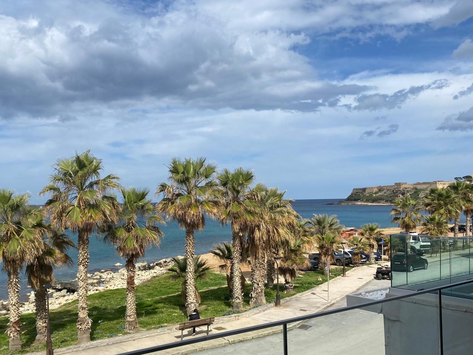 Eftihia Apartments By The Sea Rethymno Exteriör bild